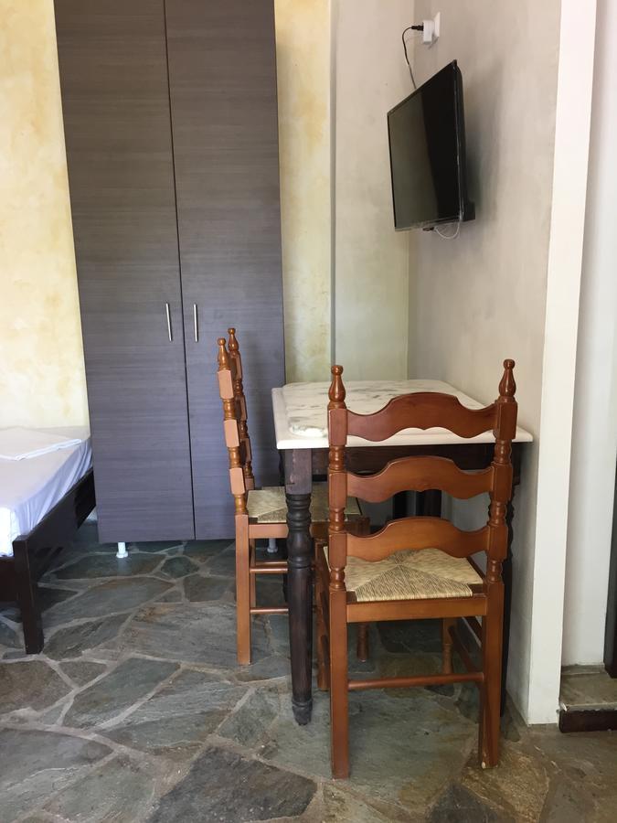 Sotiroulis Apartments Néa Meságkala Εξωτερικό φωτογραφία
