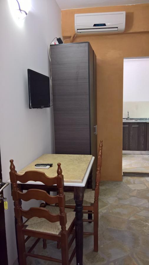 Sotiroulis Apartments Néa Meságkala Εξωτερικό φωτογραφία